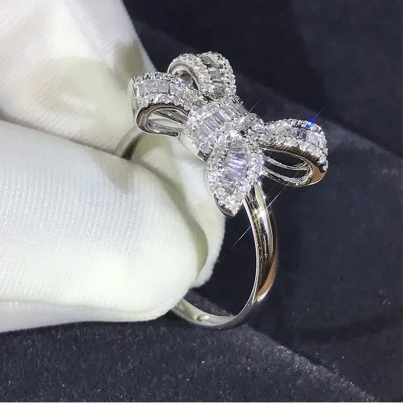 Anelli da Donna Huitan con Gra - Luxury Lifestyle Jewelry recensione e prezzo